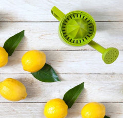Portable Manual Citrus Juicer